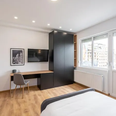 Gorgeous Apartament With View In Piata Universitatii-3
