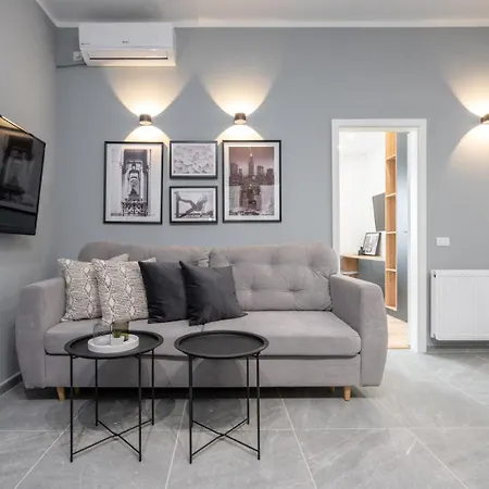 Gorgeous Apartament With View In Piata Universitatii-2