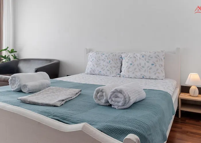 Garsoniera DreamHouse Titan - Rasarit de Soare Apartment Bucureşti